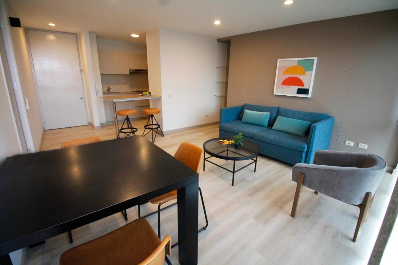 Estelar Apartamentos מדיין מראה חיצוני תמונה