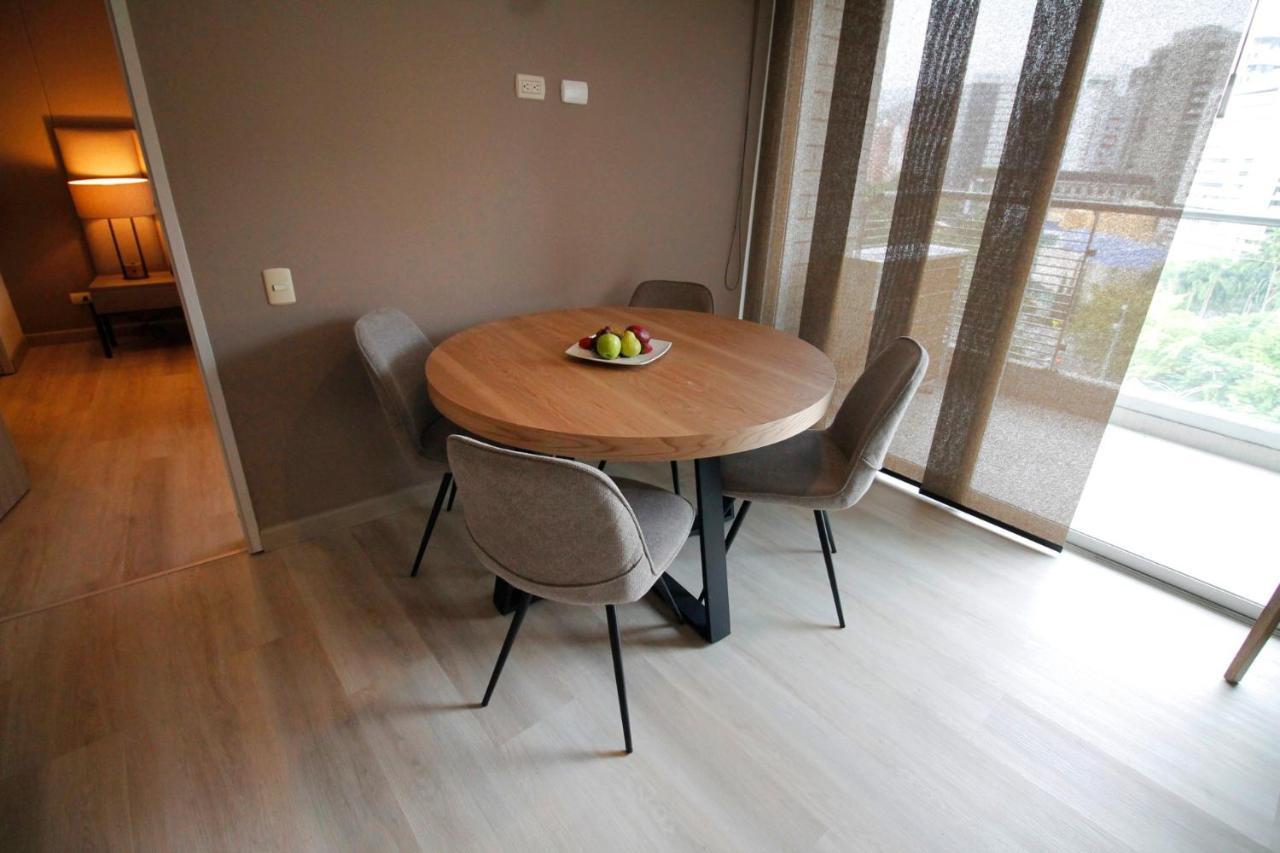 Estelar Apartamentos מדיין מראה חיצוני תמונה