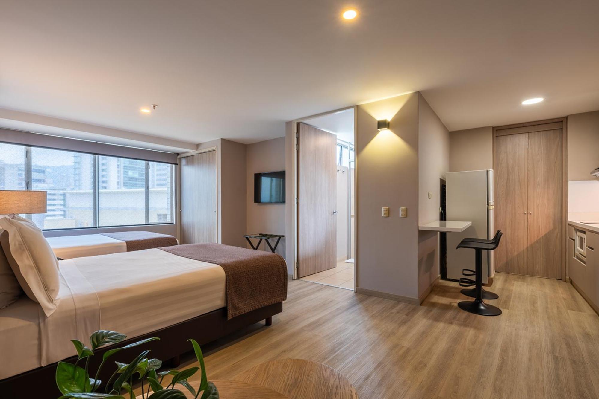 Estelar Apartamentos מדיין מראה חיצוני תמונה