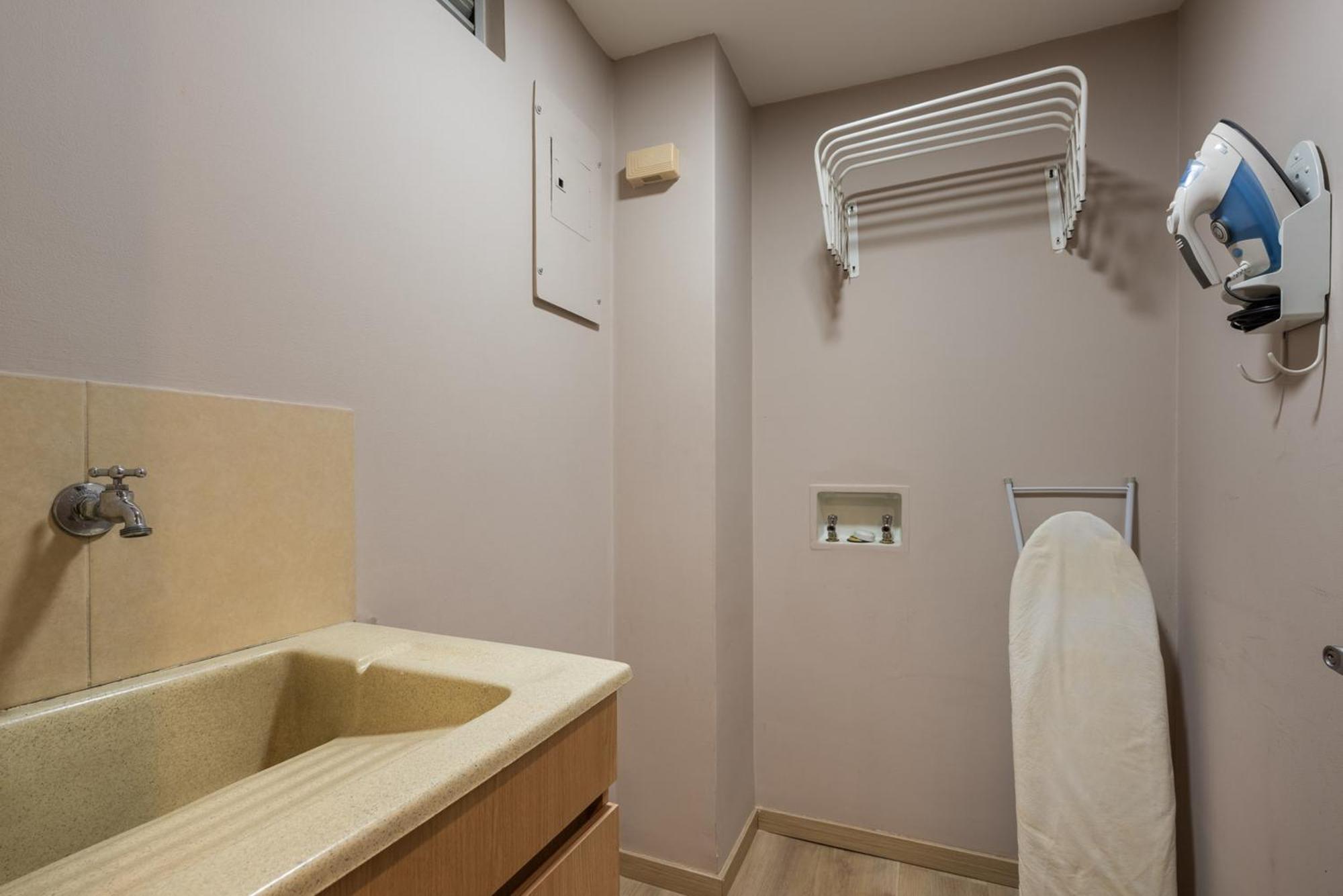 Estelar Apartamentos מדיין מראה חיצוני תמונה