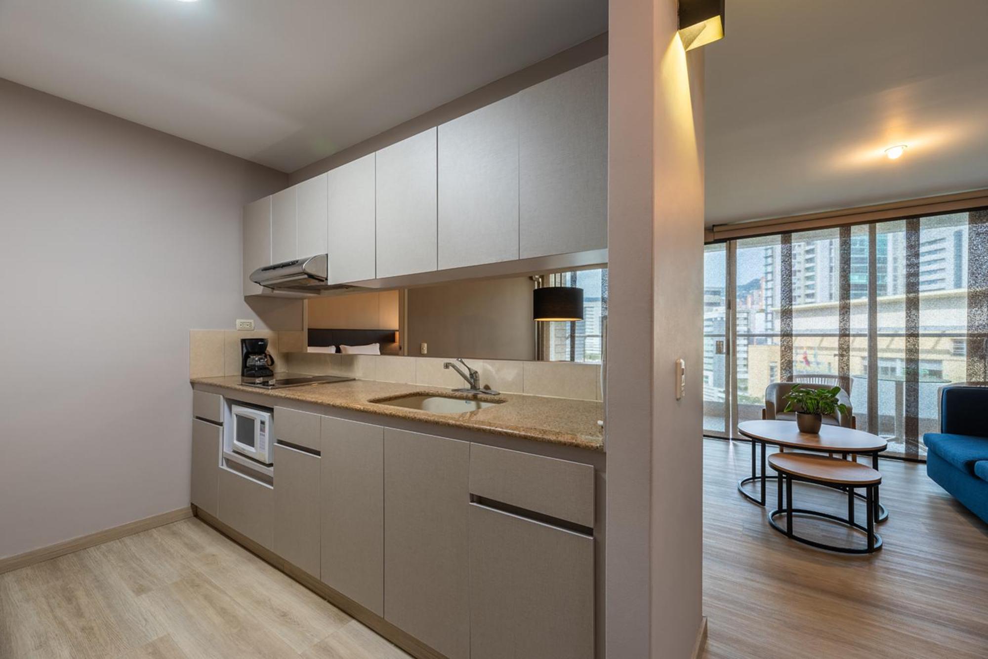 Estelar Apartamentos מדיין מראה חיצוני תמונה